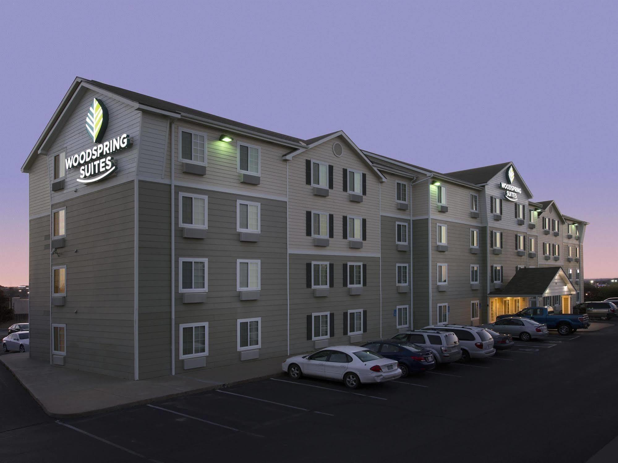 Woodspring Suites Τοπέκα Εξωτερικό φωτογραφία