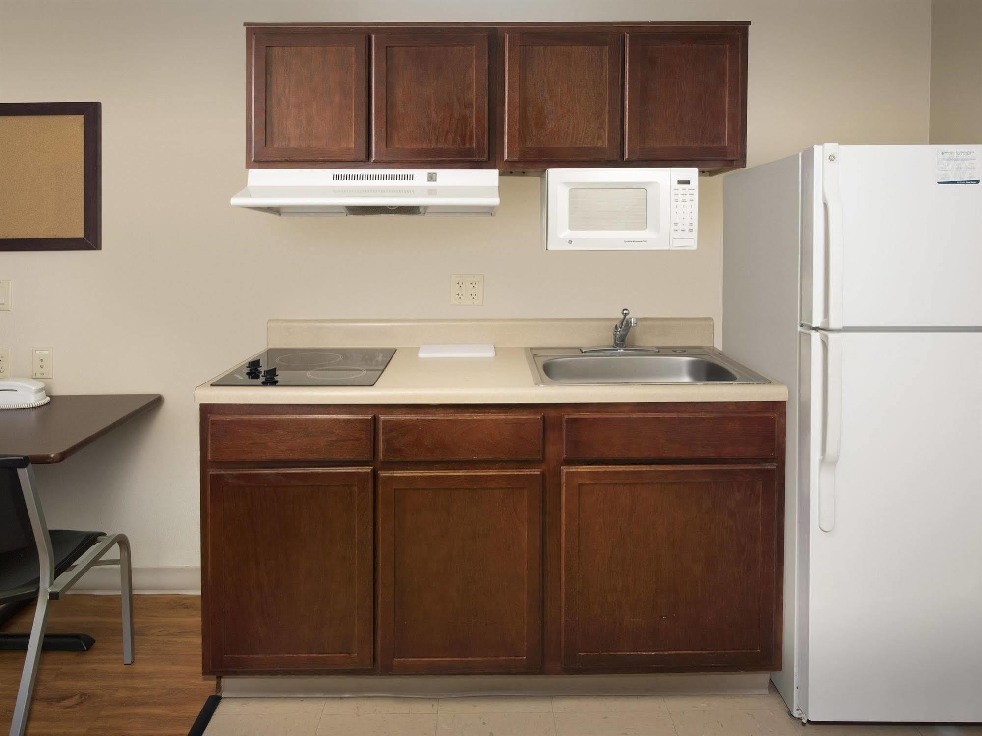 Woodspring Suites Τοπέκα Εξωτερικό φωτογραφία